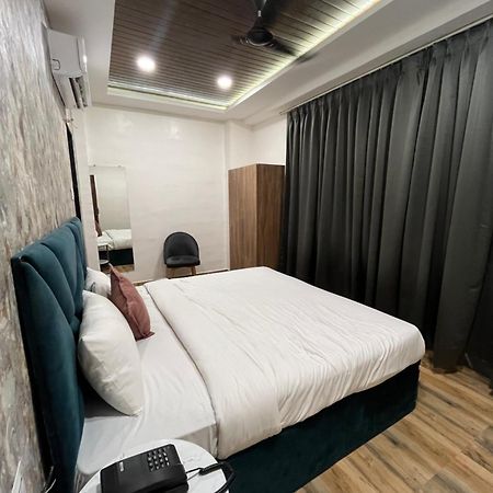 Hotel Vedicvista Indore Eksteriør bilde