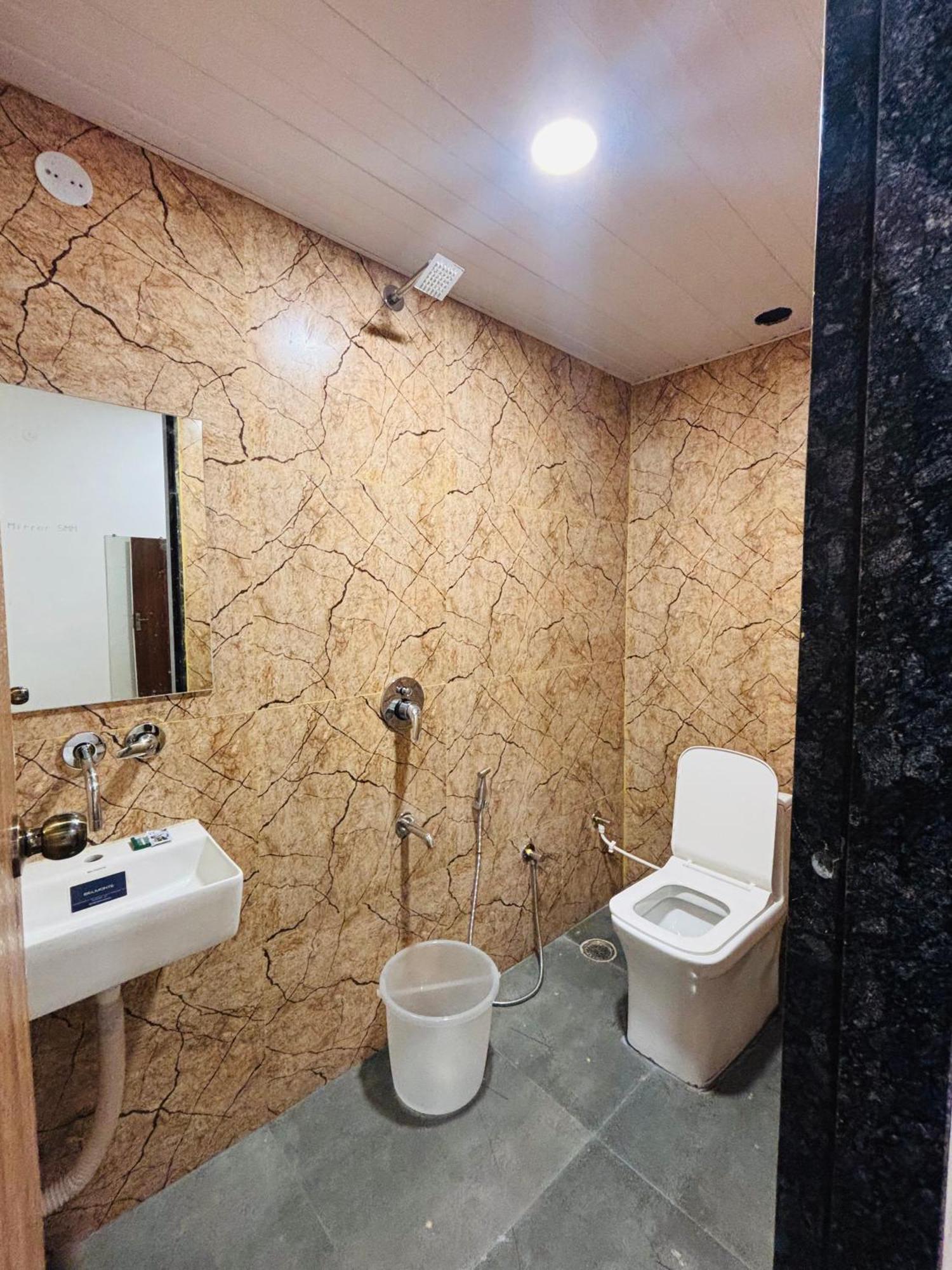 Hotel Vedicvista Indore Eksteriør bilde