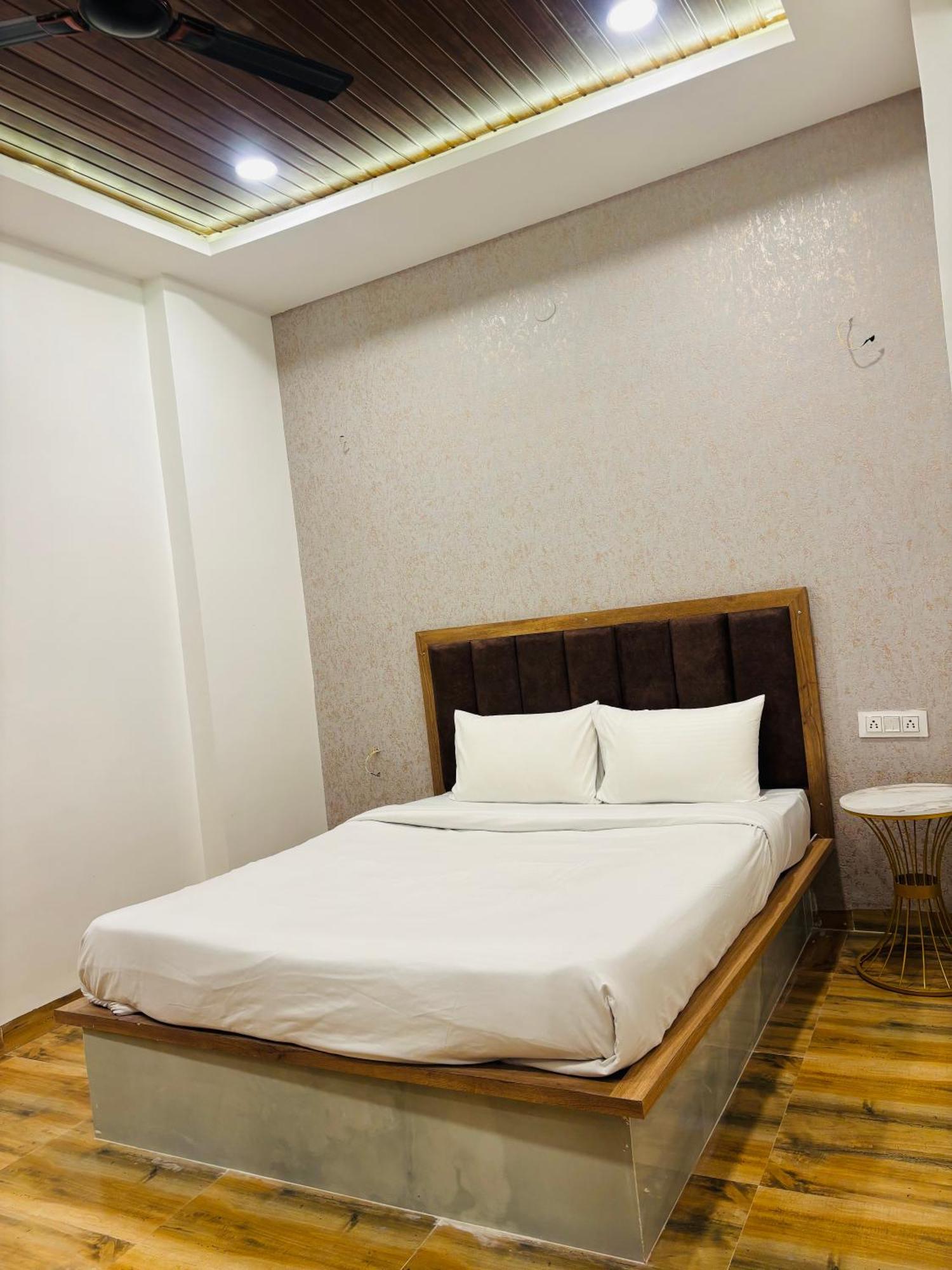Hotel Vedicvista Indore Eksteriør bilde