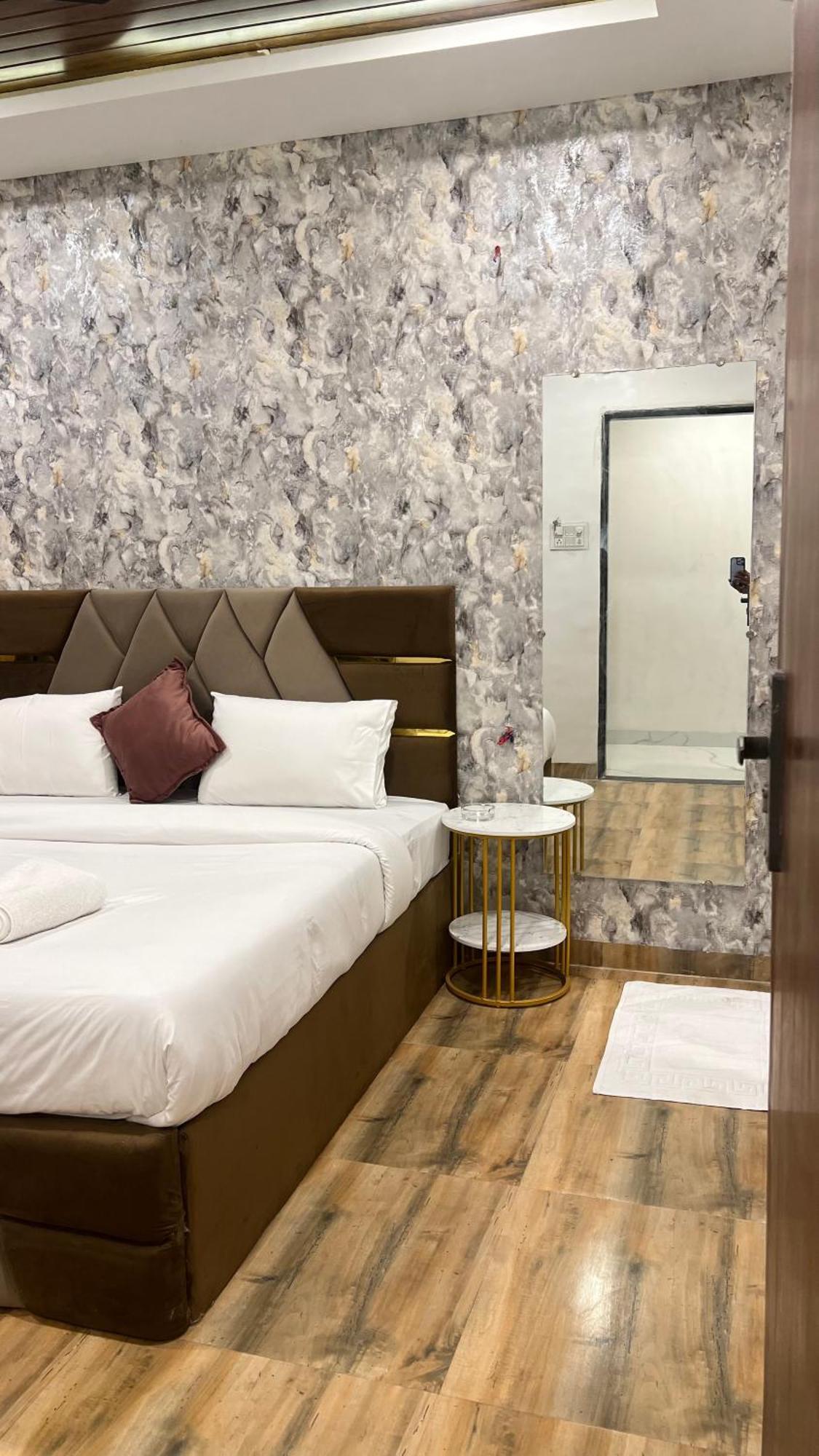Hotel Vedicvista Indore Eksteriør bilde