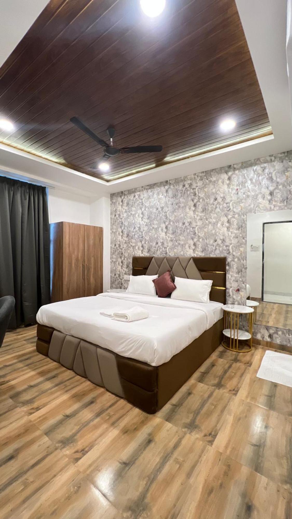 Hotel Vedicvista Indore Eksteriør bilde